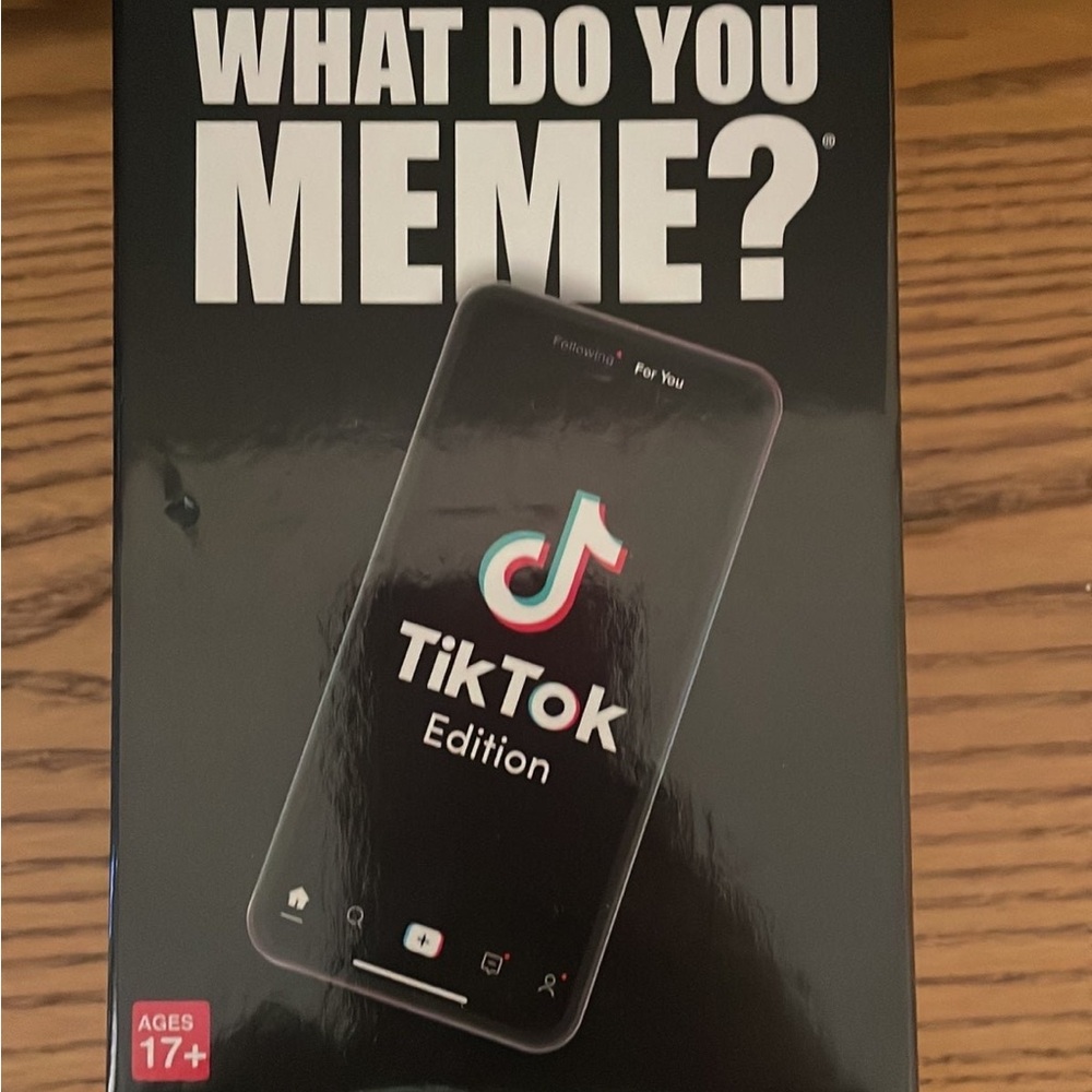 What Do You Meme TikTok Edition Card Game